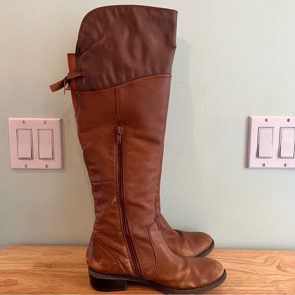 🌺HOST PICK🌺 Brown tall riding boots - size 6 - Picture 5 of 13